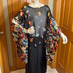 NWT Butterfly Light Weight Poncho